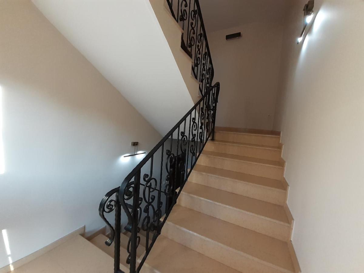 Statevi Guest Apartment Velingrado Exterior foto